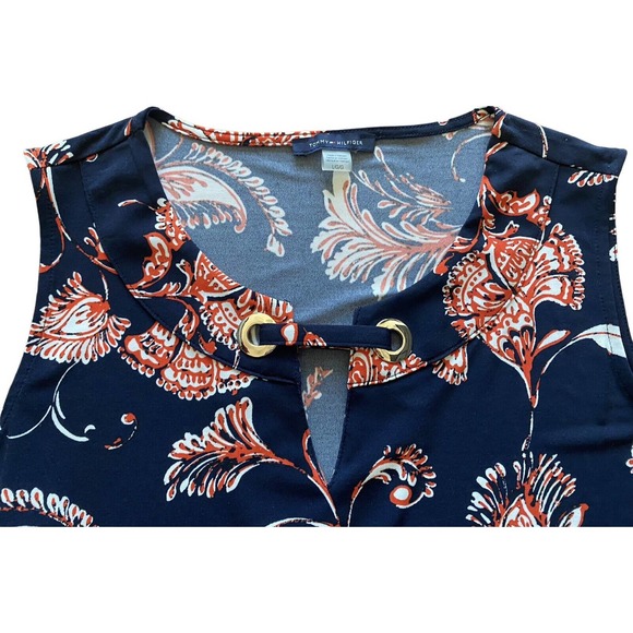Women’s Tommy Hilfiger Size Large Keyhole Neckline Navy Floral Blouse Sleeveless - Picture 4 of 6